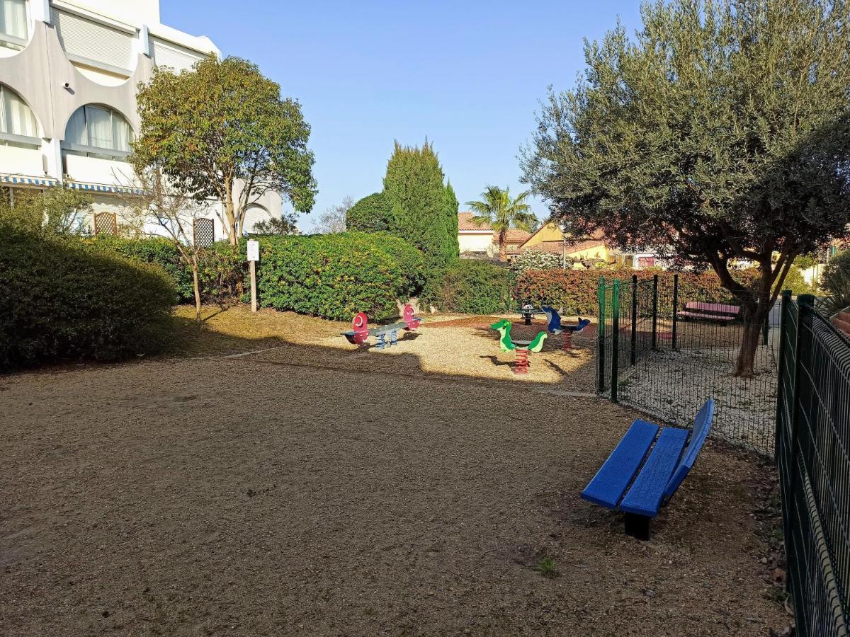 Studio avec Piscine - Proche mer - 27m2 Le Grau-du-Roi Esterno foto
